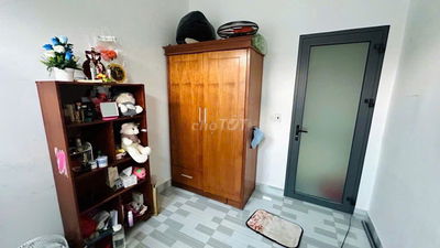 LÔ GÓC 2MT CỰC ĐẸP ÍT LỘ GIỚI CN ĐỦ 41M2 NGANG 5m HẺM 3M SỔ NỞ HẬU