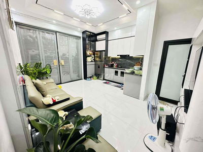 Yên Lãng, 10m ra phố, ngõ ba gác thông, nhà dân xây mới, lô góc, 41m2