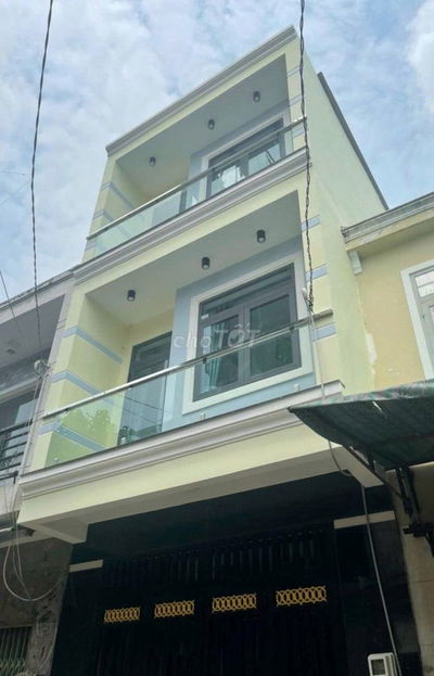 Cần cho thuê nhà Mặt Tiền Bà Hạt P.8 Q.10