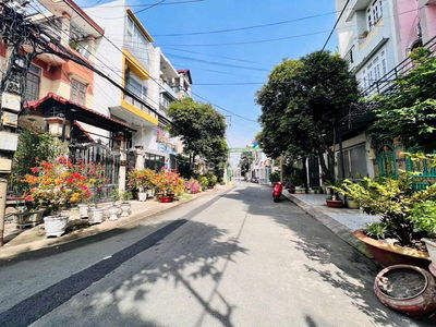 Hàng hiếm- Bán nhanh lô đất 71m2- Hoàng Diệu 2- Sát KDC Hải Sơn-5.4 tỷ