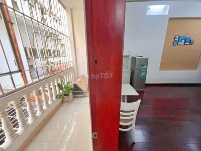 👉🏻CHO THUÊ DẠNG PHÒNG BAN CÔNG,BẾP TÁCH NGAY THE VISTA AN PHÚ,CHỈ 5X