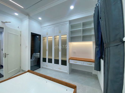 Bán nhà 4 tầng Quốc lộ 13,Thủ Đức,canh Vạn Phúc,8,5 tỷ, hẻm ô tô