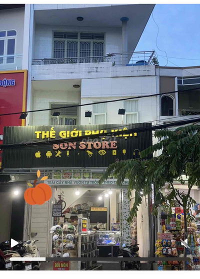 cần bán nhà 3 tầng mặt tiền Tôn Đức Thắng