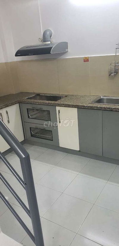 Cho thuê nhà nguyên căn.Đường Ngô Đức Kế.Phường 12.Quận Bình Thạnh.