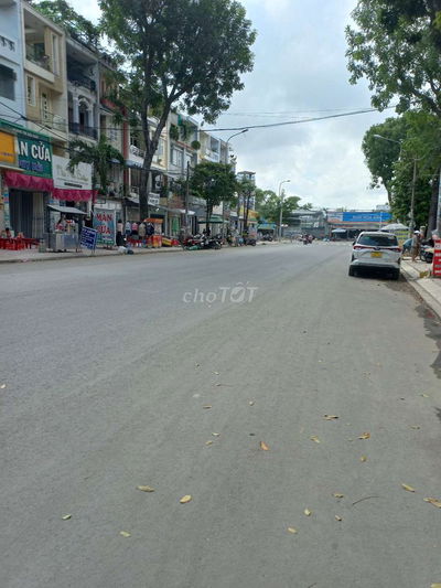 Mặt bằng cho thuê đường số 3, bình tân, đông đúc sầm uất.