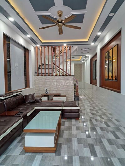 NHÀ MẶT TIỀN DĨ AN, 82M2,  2 LẦU,TRUNG TÂM DĨ AN, 5 ĐỒNG TL NGAY