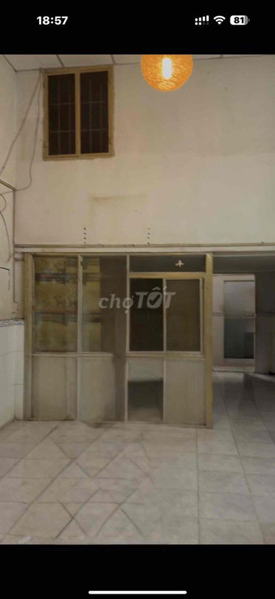 nhà cấp 4 vị trí trung tâm Sài Gòn