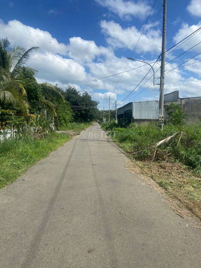 GẤP. Cần bán nhanh đường Xây Sát Văn Minh.Dt 11,5x25tc 40.Giá 2,850 tỷ