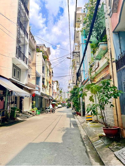 CHỈ 3 TỶ HƠN- NHÀ 2 TẦNG Ở NGAY TÂN PHÚ- CẠNH TÂN BÌNH, Q11