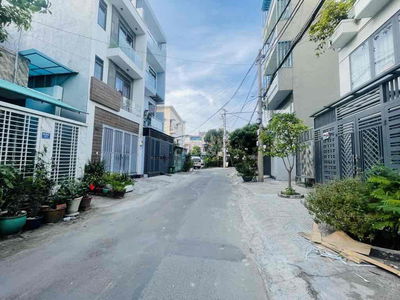 BÁN NHÀ 3 TẦNG, 83M2, Ô TÔ NGỦ TRONG NHÀ, NGAY ĐỖ XUÂN HỢP