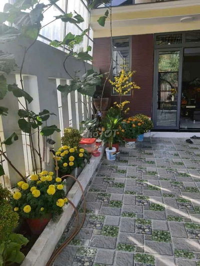 Bán nhà vườn bao đẹp - Trung tâm - TDM,