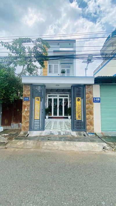 Nhà phố 99m hoàn công mặt tiền kinh doanh gần làng đại học quốc gia