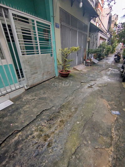 HẺM XE HƠI, NHÀ 2 TẦNG, GẦN LOTTEMART NGUYỄN VĂN LƯỢNG 36M2, 4.2 TỈ