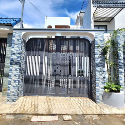 Bán Gấp Nhà 1 Trệt 1 Lầu Sổ Hồng Riêng Thổ Cư 100% Gần Cây Xăng 75