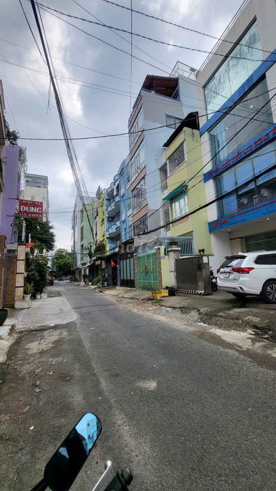 Bán nhà Tân Phú- Lũy Bán Bích hẻm 8M thông,68M2(5.2x15), 3Tầng,6.3 tỷ