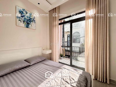 STUDIO BAN CÔNG TONE MÀU HIỆN ĐẠI FULL NỘI THẤT GẦN CÔNG VIÊN GIA ĐỊNH