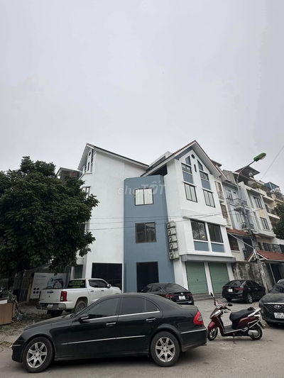 Đất nền 200m2 tại Thanh Nhàn, giá siêu hời chỉ với 24 tỷ