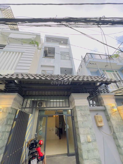 Cho thuê nhà nguyên căn 4 lầu 4x 18m gồm 5 PN đường số 2 p16 GV 14tr