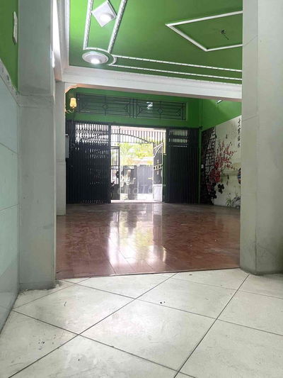 Nhà khu Tên Lửa 5x20,3.5 tấm gần Aeon . Tiện làm văn phòng