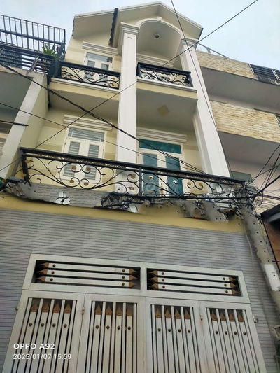 GIÁ ***  CĂN NHÀ NGAY ĐƯỜNG BÌNH TRỊ ĐÔNG  BHH  4X11 , 3TẦN 4PN