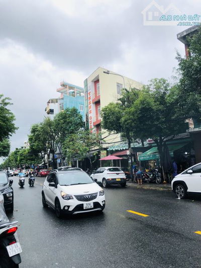 Chủ cần bán gấp mặt tiền đường 10,5m lề 4m nguyễn tri phương, Hải Châu kinh doanh