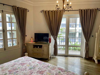 VILLA ĐỐI DIỆN CV LÊ THỊ RIÊNG 6TR BANCOL, 5TR5 CỬA SỔ