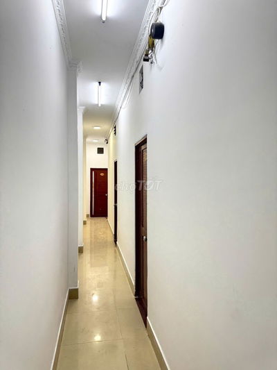 PHÒNG TRỌ MẶT TIỀN TRẦN XUÂN SOẠN 18 m2 GẦN LOTTE