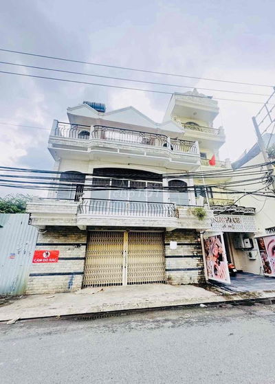 MẶT TIỀN ĐƯỜNG 413 LÊ VĂN QUỚI - 8x22 - 3 TẦNG - CHO THUÊ 40TR/ THÁNG