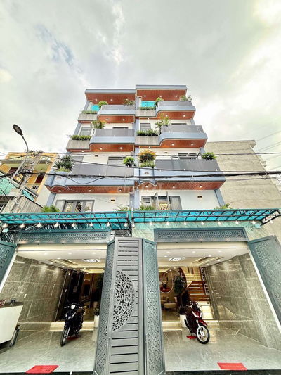 Nhỉnh 7 tỷ xíu cặp Siêu phẩm 4 tầng Full NT Hẻm 6m thông Đường TCH 10