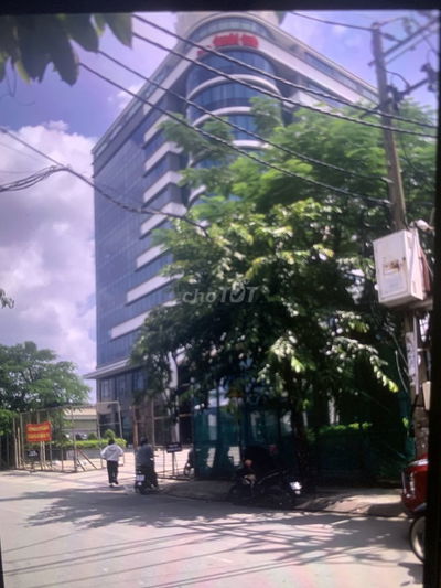 Full nội thất bao điện nước