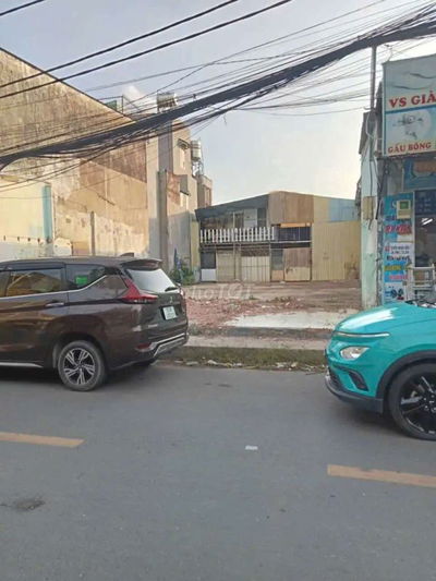 Bán đất mặt tiền Kinh doanh sát Ql 13 và Vạn Phúc City