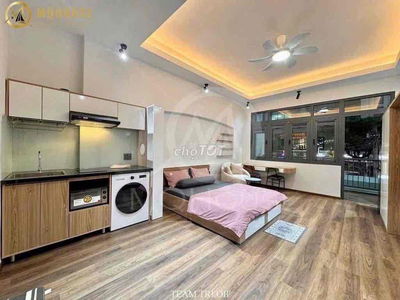 Căn Hộ Cao Cấp Ban Công Full Nội Thất ngay Đại Học Kinh Tế