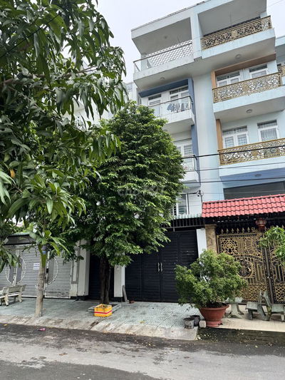 Bán nhà 6x21m 3 lầu KDC Lê Bôi phường 7 quận 8