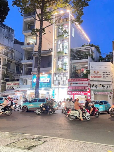 NHÀ MẶT TIỀN ĐƯỜNG NGÔ GIA TỰ - 7PN7WC