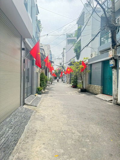 SẢN PHẨM TIỆN XÂY CHDV NGAY SÁT ĐH CN 4 VỚI 117M2 ĐẤT BÁN GIÁ 10 TỶ TL