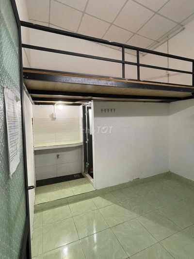 Trống phòng giá rẻ ở Lê Đức Thọ