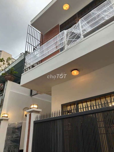 CẦN CHO THUÊ NHÀ MỚI HẺM XE HƠI KHU VỰC ĐÔNG DÂN CƯ  Đ. LÊ VĂN THỌ