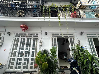 👍nhà đẹp cho Công Chức (sát Trường C2.Tô Ngọc Vân) ngay Ngã Tư Ga Q.12