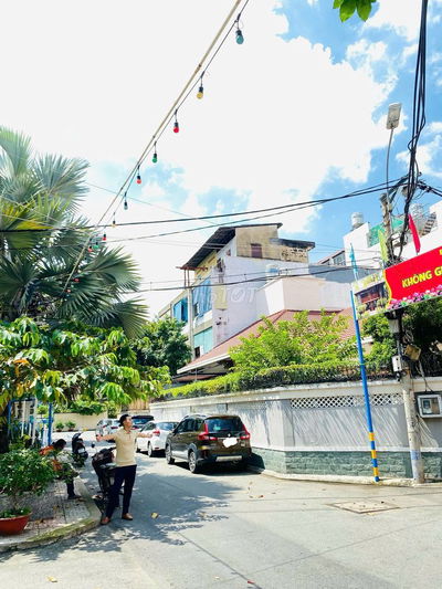 NHÀ THOÁNG SÁNG 75m2 HXH 9,75 tỷ 1073 Cách mạng tháng 8- cx Tự Do VIP