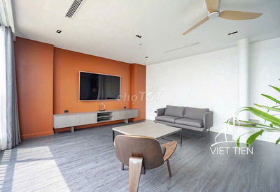 Cho thuê 3N3WC1K 180m2 Trịnh Công Sơn, full đồ, thang máy giá 25 triệu