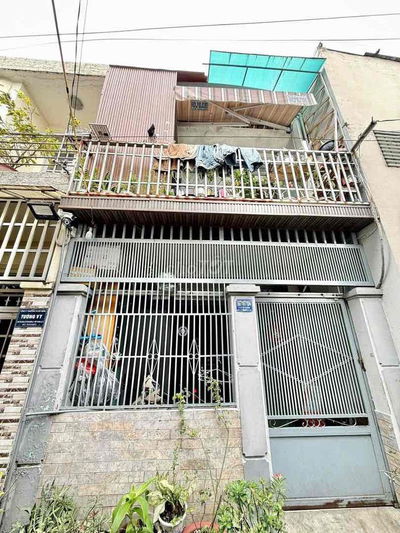 QUẬN 12. NHÀ PHỐ 4M x12M ĐÚC 1 LẦU HẺM 4M NGAY LÊ VĂN KHƯƠNG