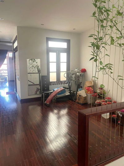 CẦN BÁN NHÀ MẶT TIỀN LÊ ĐẠI HÀNH – 2 MÊ, KHU PHỐ CỔ TP. BUÔN MA THUỘT