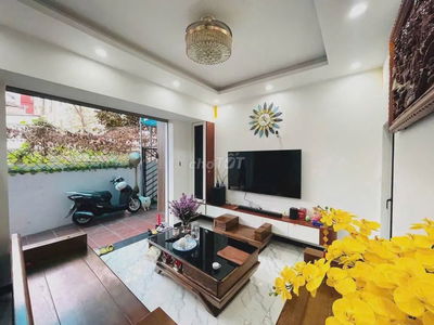 bán nhà hà trì hà đông 37m 5 tầng thang máy giá 7,4 tỷ