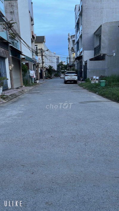 nhà đẹp vòng xoay liên phường nguyễn duy trinh