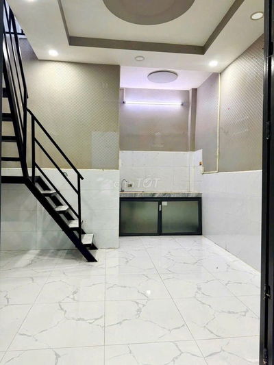 Tôi bán nhà 40 m2, 1 trệt.1lầu, Mặt tiền rộng thoáng , Quận 7