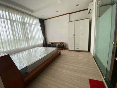 HÀNG HIẾM - CHO THUÊ CHUNG CƯ PHÚ HOÀNG ANH - 2PN 2WC GIÁ 10TR  Ở LIỀN