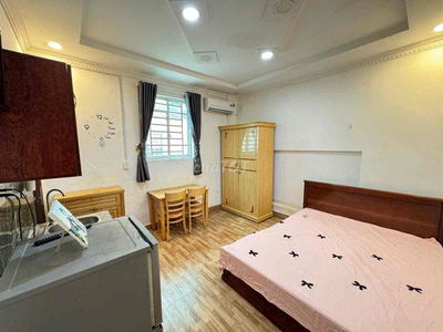 STUDIO CỬA SỔ TRỜI SIÊU THOÁNG - NGAY KẾ BÊN HUIT CHỈ 3P đi bộ