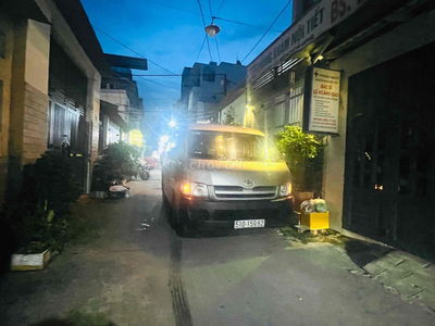 🛑NHÀ CHO THUÊ – HẺM XE TẢI PHẠM HÙNG, GẦN NHÀ THỜ NAM HẢI (P.4, Q.8)