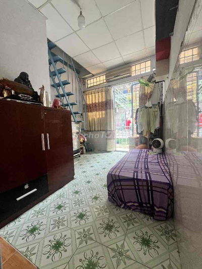 HIẾM NHÀ BÁN 3 TẦNG - DTSD 30M2 - GẦN LÊ THÚC HOẠCH - HẺM XE HƠI 6M NE