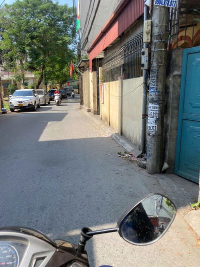 Bán đất Phố Gia Quất 40m2- mt 4m, chỉ 5.7 tỷ, gần Ngọc Lâm